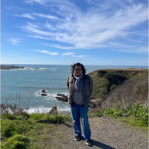 Meet your Posher, Lily - Picture 1 of 1